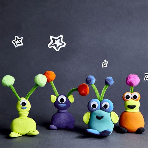 Life on Pluto: Model Magic® Aliens Clay Projects For Kids, Clay Crafts For Kids, Craft Projects ...