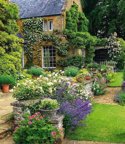 Pin on Garden design | English cottage garden, Cottage garden design ...