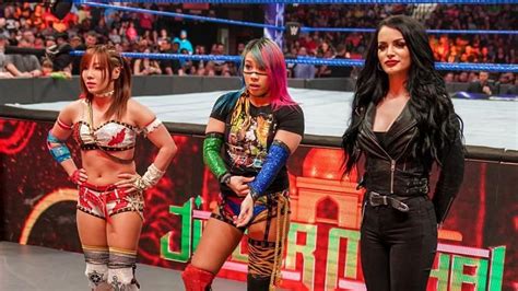 5 reasons why Paige could betray Asuka & Kairi Sane and reunite Absolution