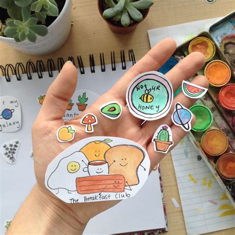 peachiiekid: “ i made some little stickers ” Sketchbook Journaling, Art Sketchbook, Art Journal ...