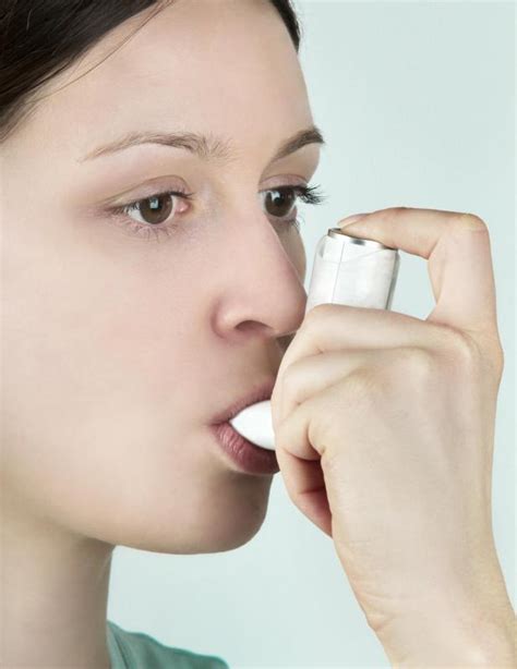 What are the Most Common Inhaler Side Effects? (with pictures)