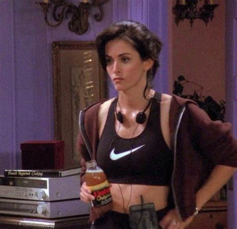 Controversial Opinion: Monica Was The Best-Dressed Character On ‘Friends’ | Friend outfits ...