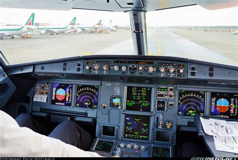 Airbus A320-214 - Lufthansa | Aviation Photo #2060081 | Airliners.net