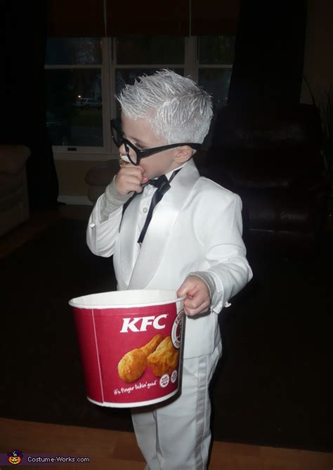 Colonel Sanders Halloween Costume | Last Minute Costume Ideas - Photo 3/3