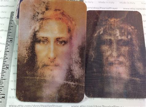 Holy Face of Jesus on the Shroud of Turin 3D Holographic | Etsy