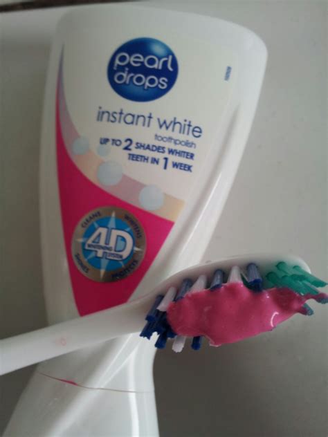 Pearl drops 4D toothpaste - review ⋆ Julie's Notebook