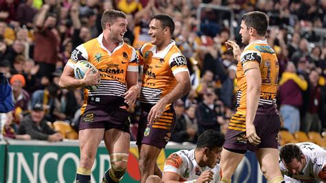 Brisbane Broncos thump West Tigers to cement NRL lead | Rugby League News | Sky Sports