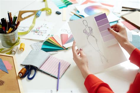 Trending Fashion Design Courses in UK | Top Universities 2023