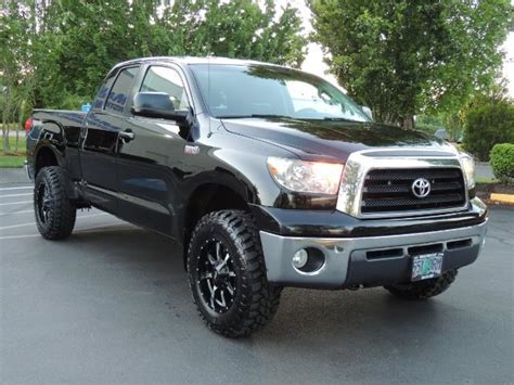 2008 Toyota Tundra SR5 Double Cab / 4X4 / TRD OFF ROAD / LIFTED