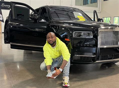 Davido acquires 2021 Rolls Royce Cullinan worth about $500,000 [Video ...