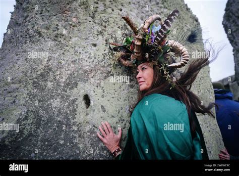 People take part in the winter solstice celebrations at the Stonehenge ...