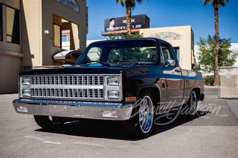 1985 CHEVROLET CUSTOM PICKUP