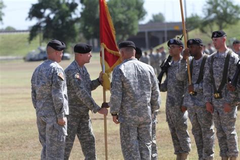 214th FiB welcomes new commander | Article | The United States Army