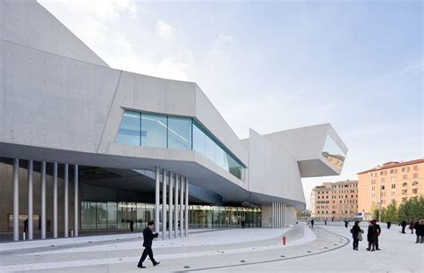 MAXXI Museum / Zaha Hadid Architects | ArchDaily