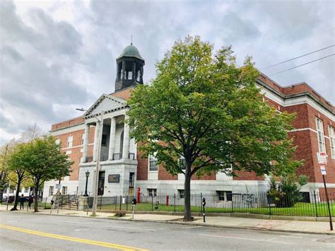 Middlesex County Courthouse in East Cambridge, Massachusetts. Built ...