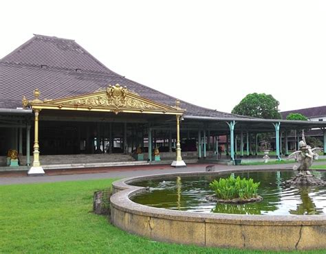 Solo the Javanese Cultural Tour | Floressa Tours