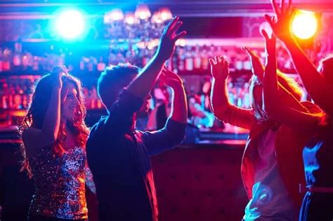 Explore The Best Nightlife In Melbourne To Know Why It's The Most ...