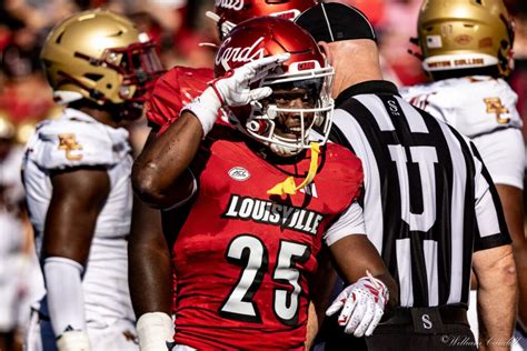 Stat Comparison: Louisville Football 2023 vs. 2022 – The Crunch Zone