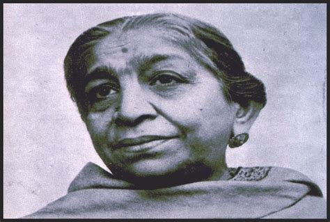 Sarojini Naidu – The Nightingale of India who Possessed the Fierceness...