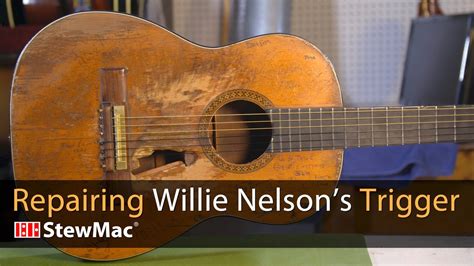 Repairing Willie Nelson's Trigger guitar | Willie Nelson’s guitar ...