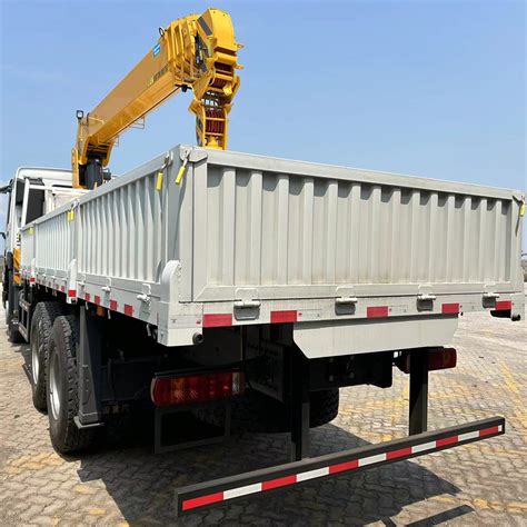 Straight Crane 5 Ton 3 Boom Truck Specifications - HOWO Crane Truck and ...