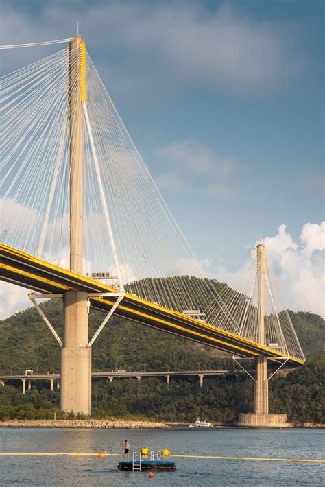 Ting Kau Bridge, Hong Kong, built 1995-98 : r/InfrastructurePorn