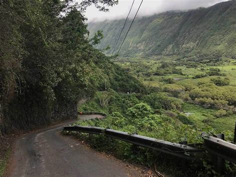 Waipiʻo Valley Beach Hiking Trail | Hawaii Big Island Hikes