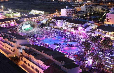 Ushuaia Ibiza Beach Hotel - Ibiza - Hotel WebSite