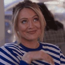 Hilary Duff GIFs | Tenor