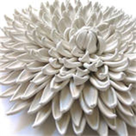 Ceramic Flowers Sculptures by Angela Schwer – Fubiz Media