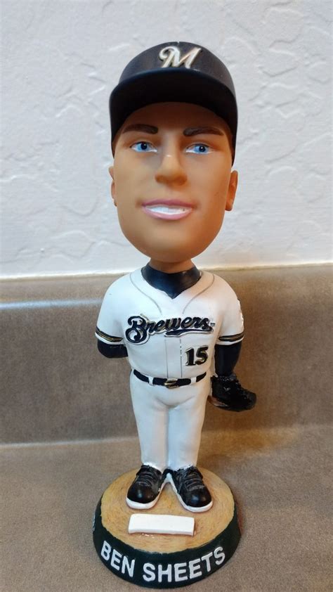 Milwaukee Brewers Been Sheets bobblehead | Bobble head, Hats, Milwaukee brewers