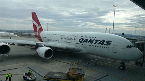 Best economy seat on a Qantas Airbus A380 - Economy Traveller