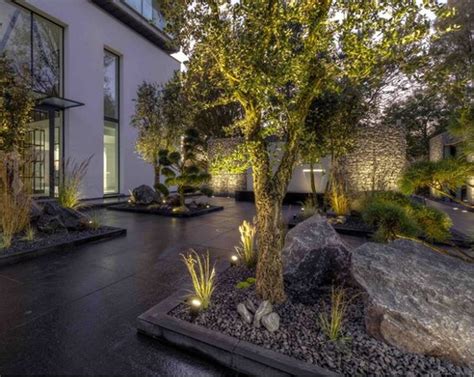 8 garden lighting ideas for your outdoor space