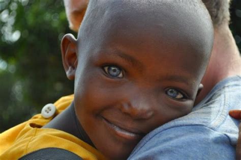 stunning eyes! | Beautiful eyes, Beautiful children, Black with blue eyes