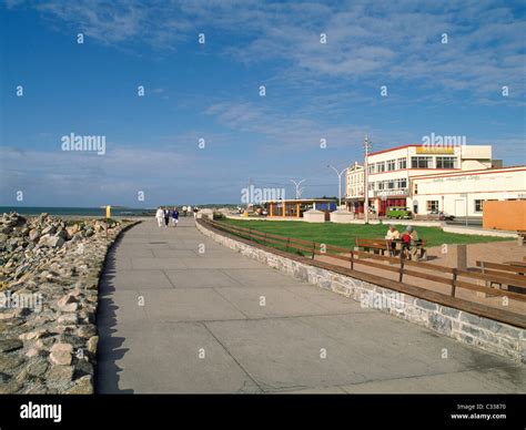 Salthill, Co Galway, Ireland, Salthill Promenade Stock Photo, Royalty Free Image: 36337028 - Alamy