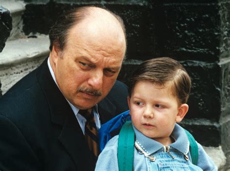 'NYPD Blue' Star Dennis Franz Pays Tribute to Austin Majors - Parade