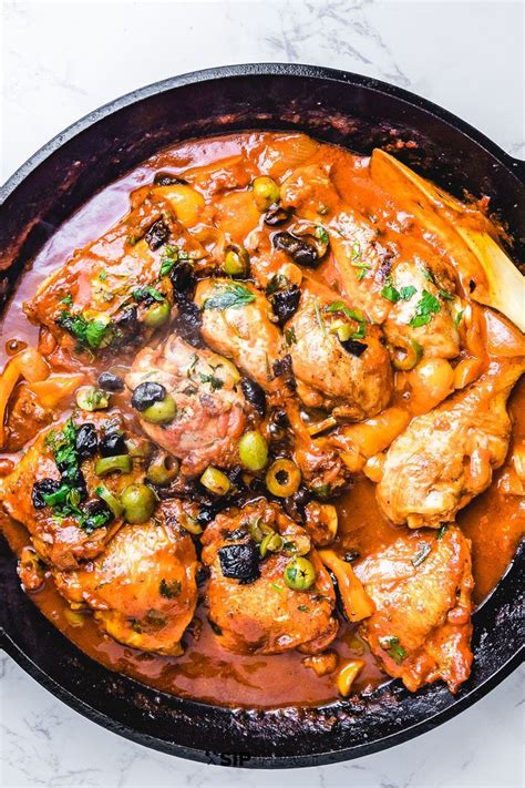 Chicken Cacciatore With Black Olives - Sip and Feast | Yummy chicken recipes, Chicken recipes ...