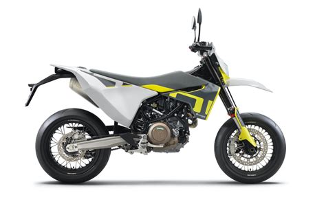 Husqvarna_701 Supermoto 2021 - Actu Moto