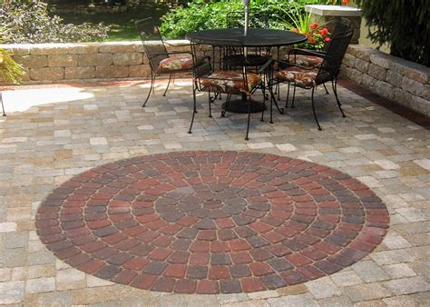 Paver Circle kit allows you to add interst and curves to your patio