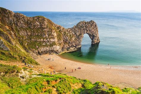 Durdle Door at the Beach of Dorset Stock Photo - Image of landmark, cliff: 89318712