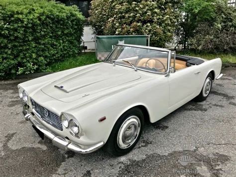 Car Lancia FLAMINIA TOURING CONVERTIBLE 2.8LTR 3 CARBS 1963 for sale ...