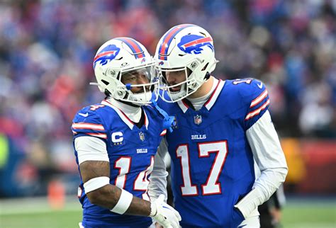 Buffalo Bills WR Stefon Diggs Had Fiery Message for Josh Allen vs ...