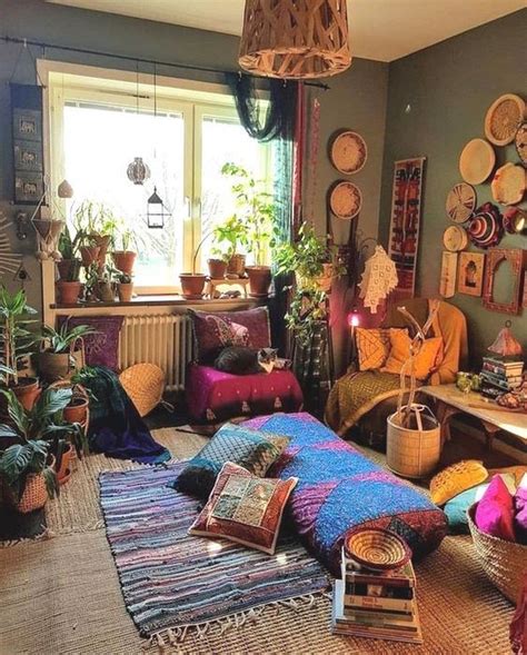 10+ Old Antique Living Room - DECOOMO