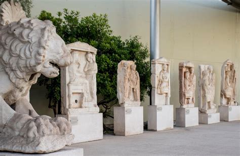 Piraeus Archaeological Museum | The Official Athens Guide