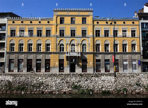 Bosnia and Herzegovina, Sarajevo, street scene, historic architecture Stock Photo - Alamy