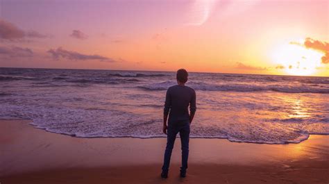 Lonely Boy In Beach - 1920x1077 Wallpaper - teahub.io