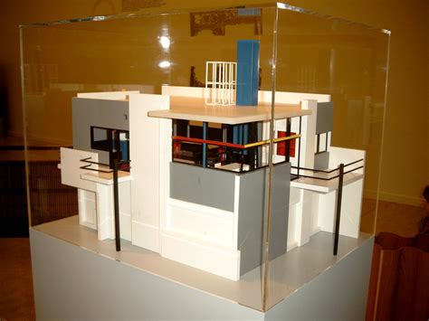 Giant Lego House