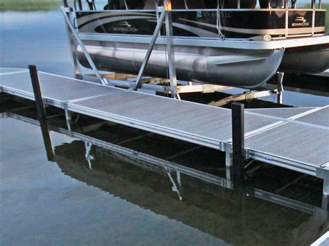 Vertical Dock Bumpers: Protective Vertical Boat Dock Bumpers | ShoreMaster