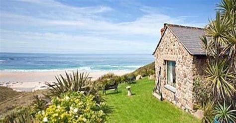 Cottages by the Sea in Cornwall | Cornish Beachside Cottages