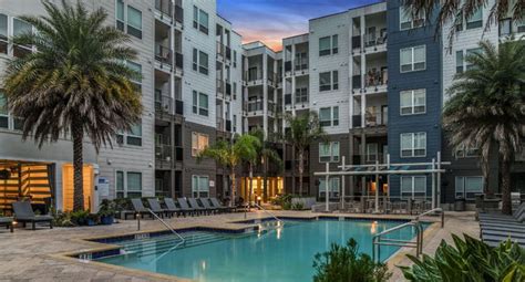 The Gallery at Mills Park Apartments Reviews - Orlando, FL | 1650 N Mills Ave | 152 Apartment ...